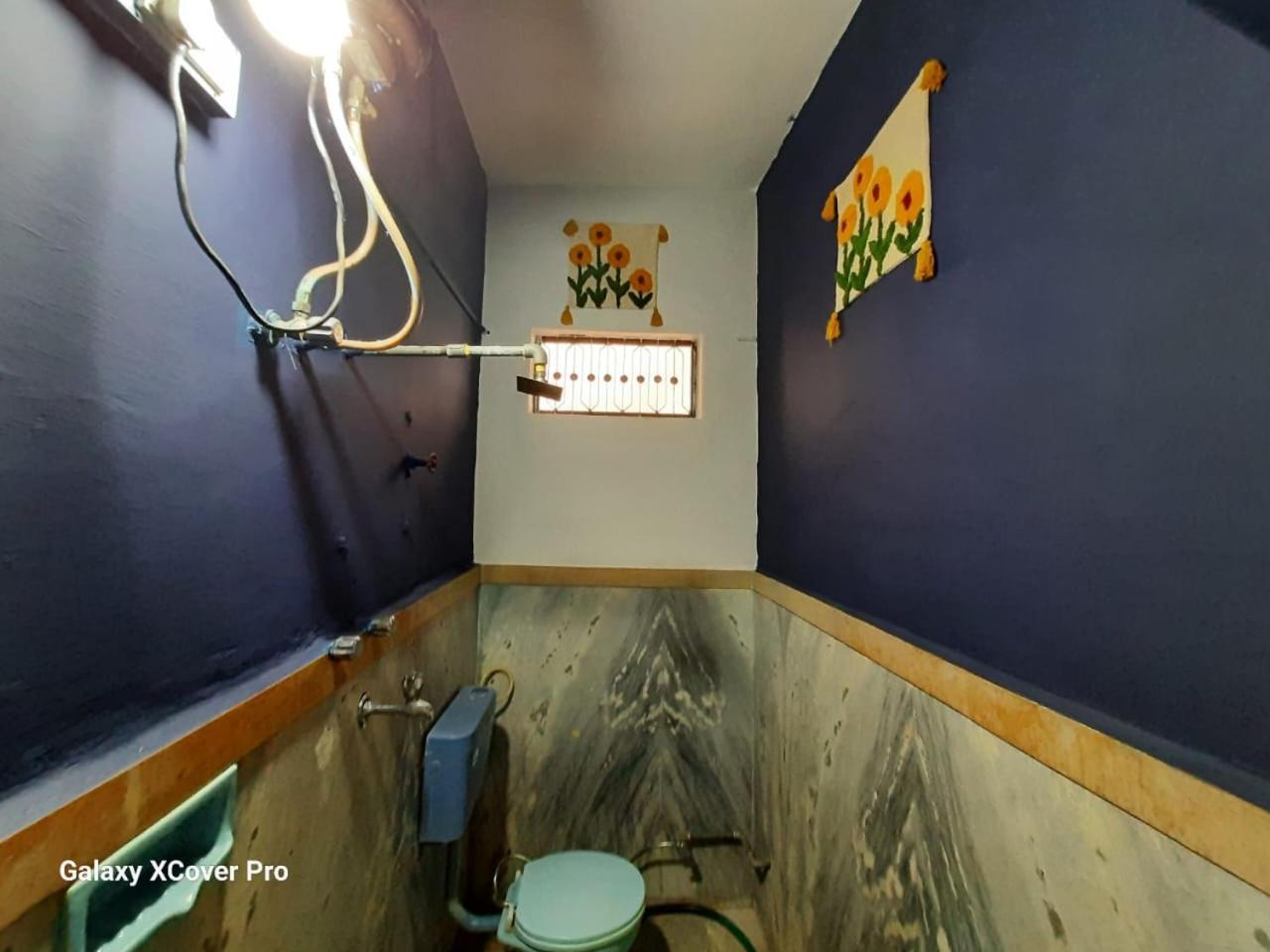 Shiva Guest House 布什格尔 客房 照片