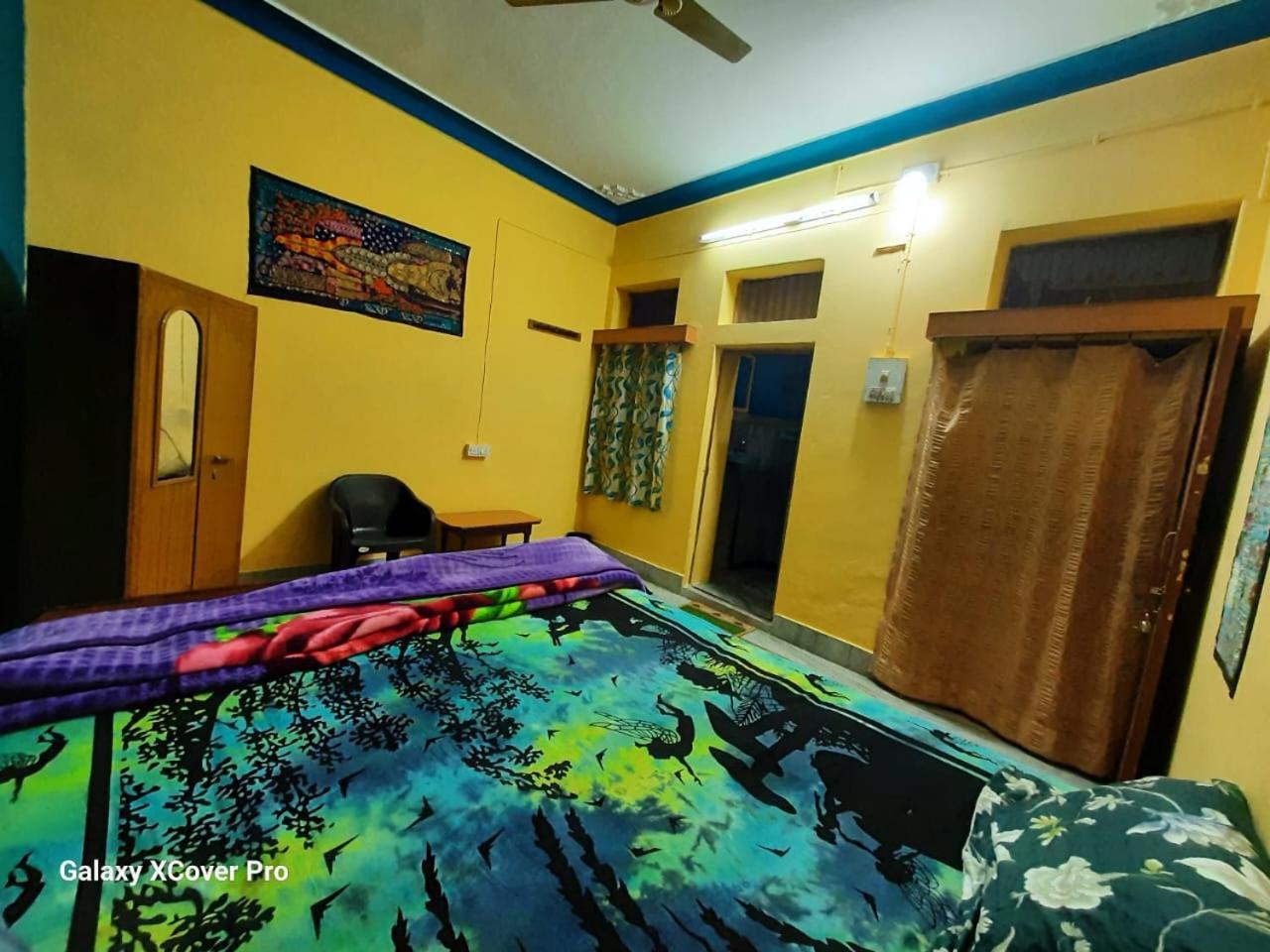 Shiva Guest House 布什格尔 客房 照片